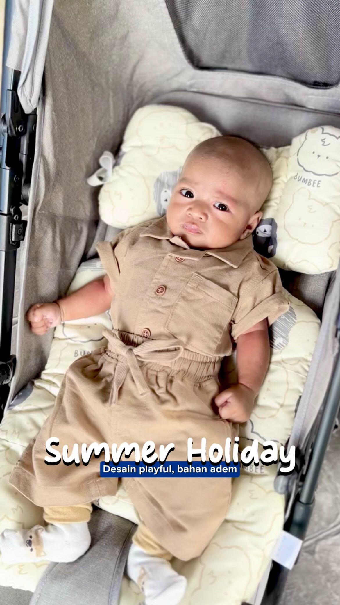 Instagram post by @shandyzahrass for Babyshop. Caption reads: [...] pake koleksi Summer Holiday dari....