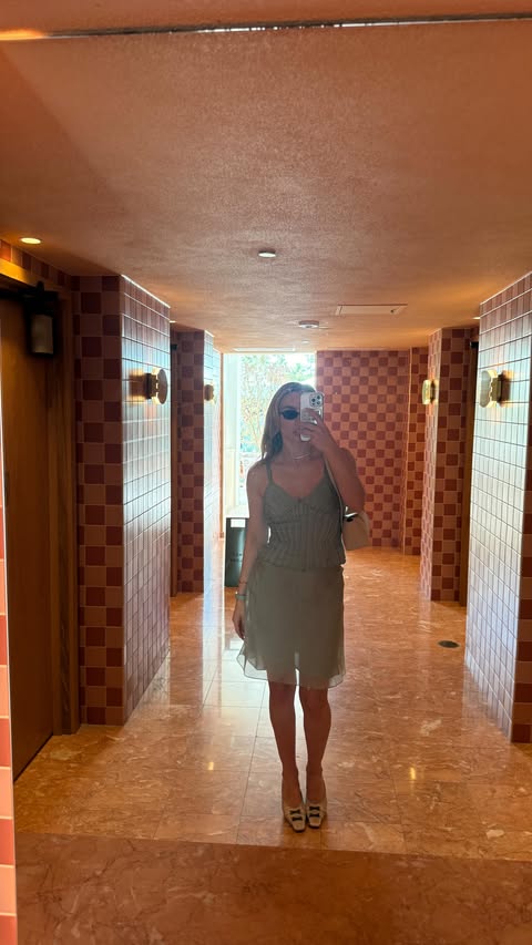 Instagram post by @alexalosey for Revolut. Caption reads: [...] abroad, you already know the struggle.....