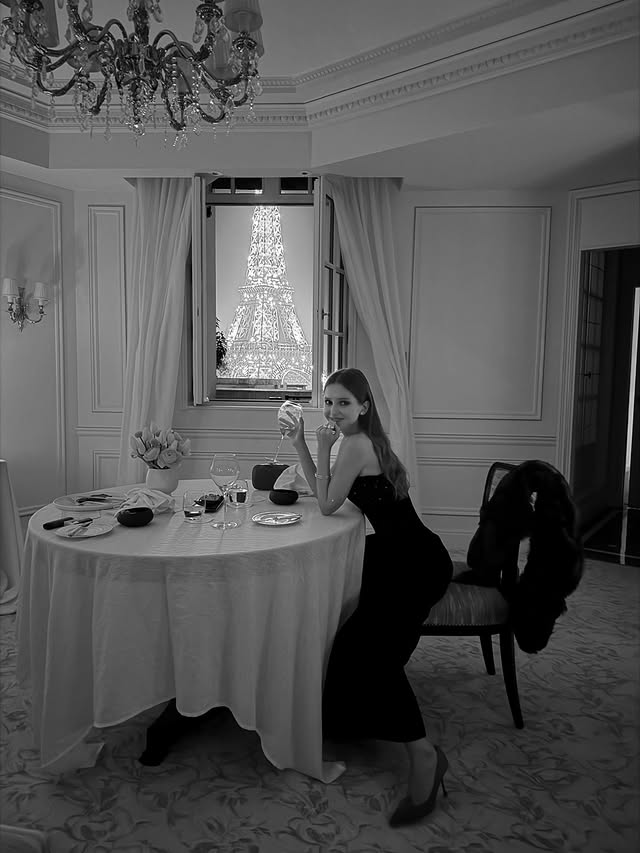 Instagram post by @diaanebt for Veuve Clicquot. Caption reads: [...] view ♥️ In collaboration with....