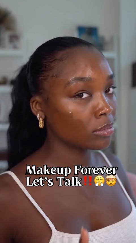 Instagram post by @melinda_melrose for Sephora. Caption reads: [...] foundation is everything ! available....