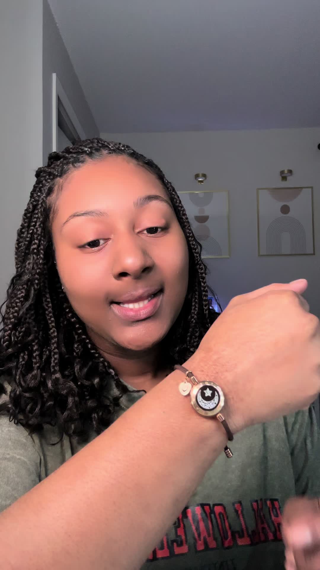 TikTok post by @zii0043 for Totwoo. Caption reads: @totwoo Jewelry #totwoo  #totwoobuzzingforyou....