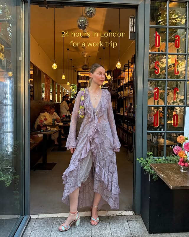 Instagram post by @alinarolling for Free People. Caption reads: [...] to the party on a casual +36°C day:....