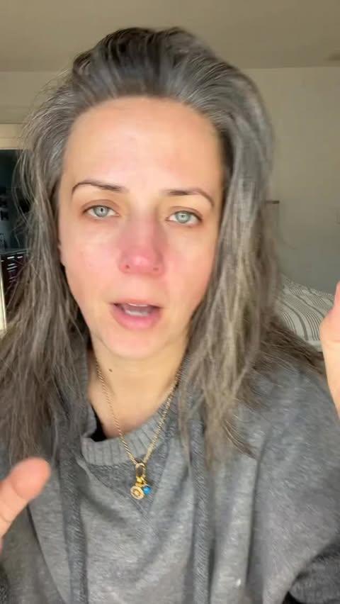 Instagram post by @kellyrosesarno for ACURE. Caption reads: [...] my bio & use KELLYROSESARNO to save! #ad....