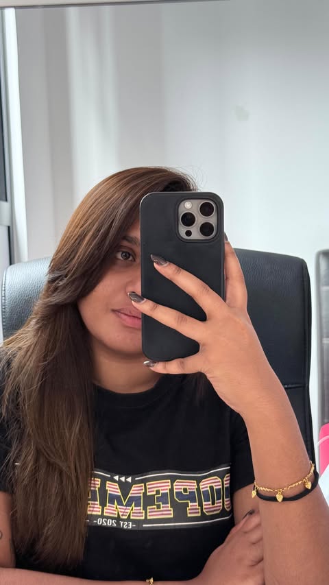 Instagram post by @nirosha_sha for KraveBeauty. Caption reads: [...] serum 
@skintific.my 5x ceramide moisturiser....