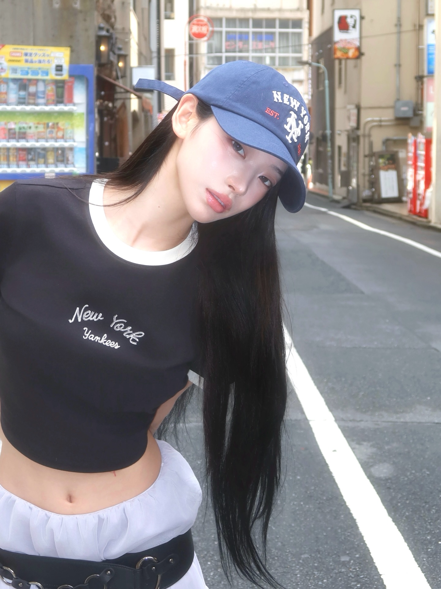 Instagram post by @yoonseo for MLB-KOREA. Caption reads: #AD @MLBKOREA @MLBCREW_KR
🧢💜
#MLBKOREA #MLBCREW....