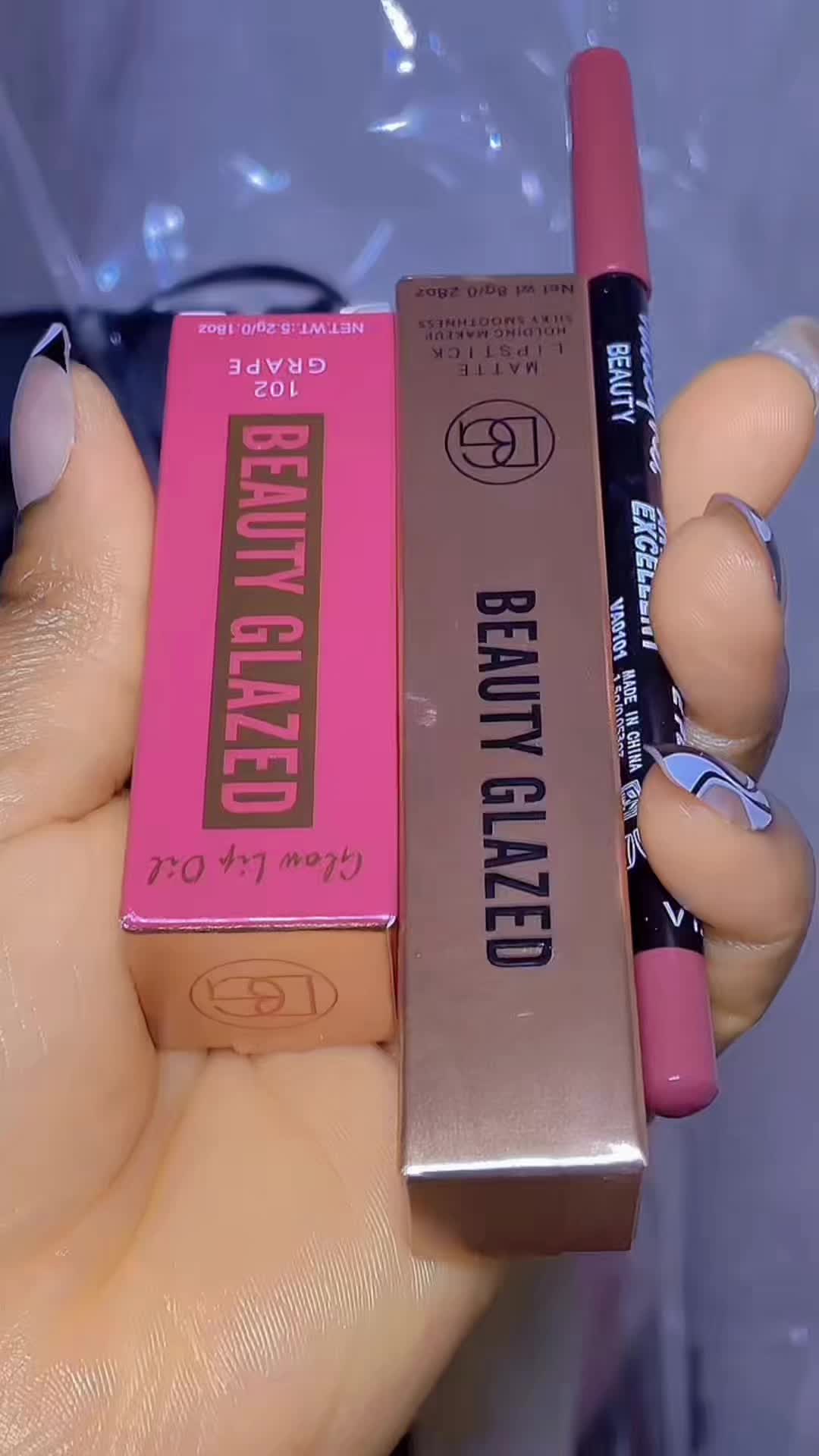 TikTok post by @pinky.ugc for Beauty Glazed. Caption reads: [...] smudge. Linked in my TikTok Shop 🛍️ @Beauty....