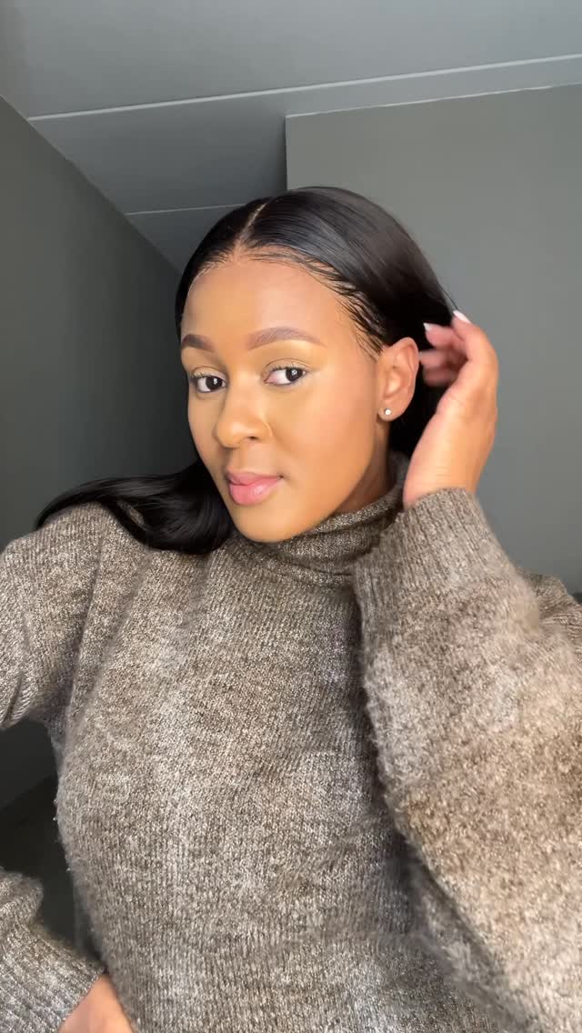 Instagram post by @claire_moloto for Luvme hair. Caption reads: What lace?? 😍😍 

Lume Hair Combo Sale 2 Wigs....