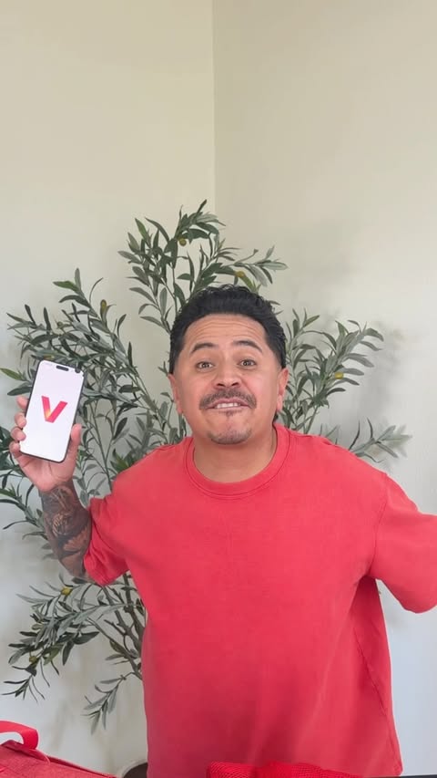 Instagram post by @kennalovescisco for Verizon. Caption reads: #VerizonPartner And apparently, I’m already [...].