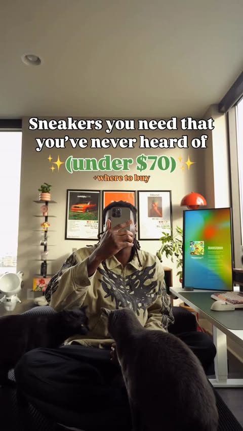 Instagram post by @shaquillewynter_ for StockX. Caption reads: [...] dm you the link to these sneakers • •....