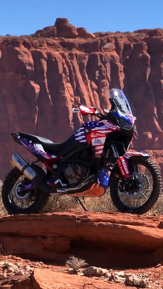 Instagram post by @kmirabet38 for Outback Motortek. Caption reads: Recuerda, siempre bien protegido 🤓

♥️....