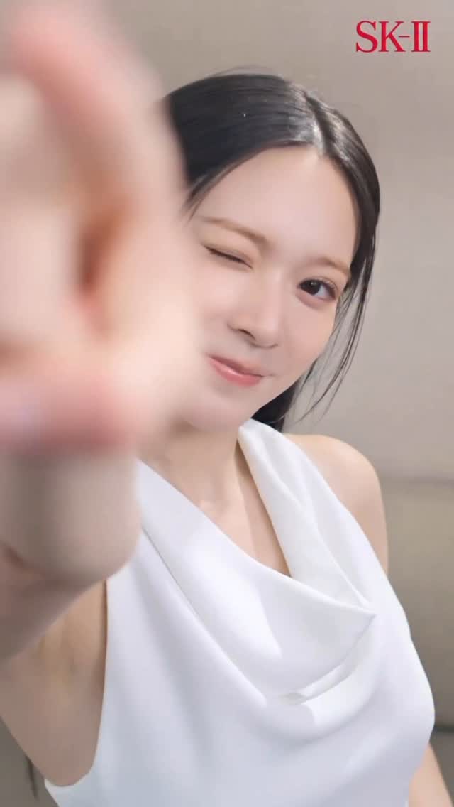 Instagram post by @cloudwann for SK-II. Caption reads: 演唱會進入大直路，係時候出動我嘅私伙最愛—SK-II....