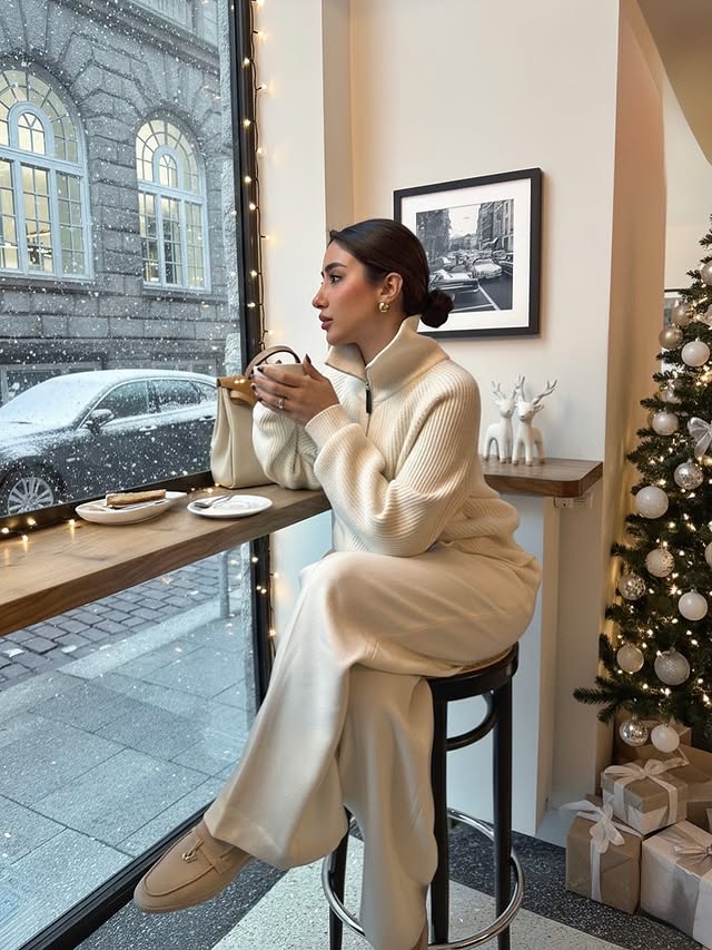 Instagram post by @sepidehghmi for LilySilk. Caption reads: Last cozy days before Christmas in @lilysilk....