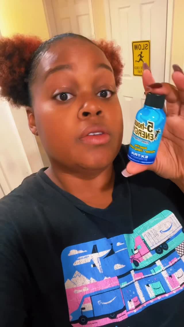 Instagram post by @chef_tweet for 5-hour ENERGY. Caption reads: I can’t wait to pick my next flavor out thanks....