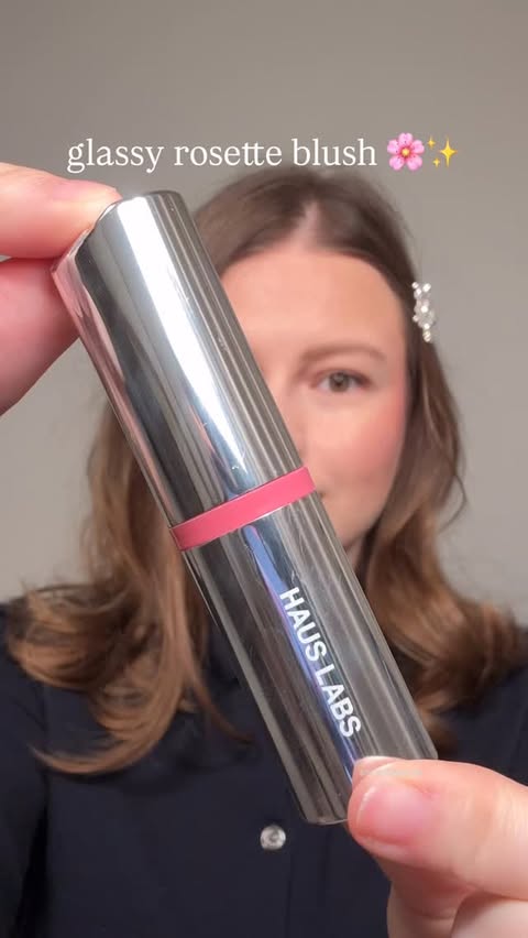 Instagram post by @slavianaglow for Haus Labs. Caption reads: comment “🌸” to WIN this blush 👀

@hauslabs....