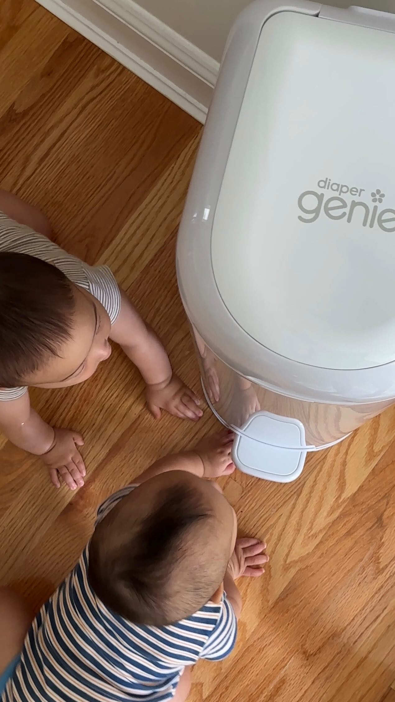 Instagram post by @kimunjin for Diaper Genie. Caption reads: [...] changed 2,952+ diapers (yes, really),....