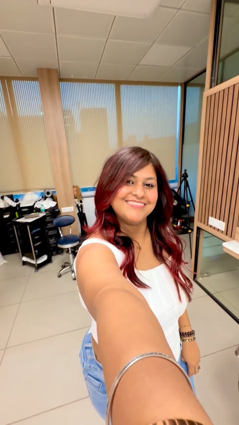 Instagram post by @let_curves_do_the_talking for Cadiveu Professional. Caption reads: @cadiveuindia Thank you for the lovely experience....