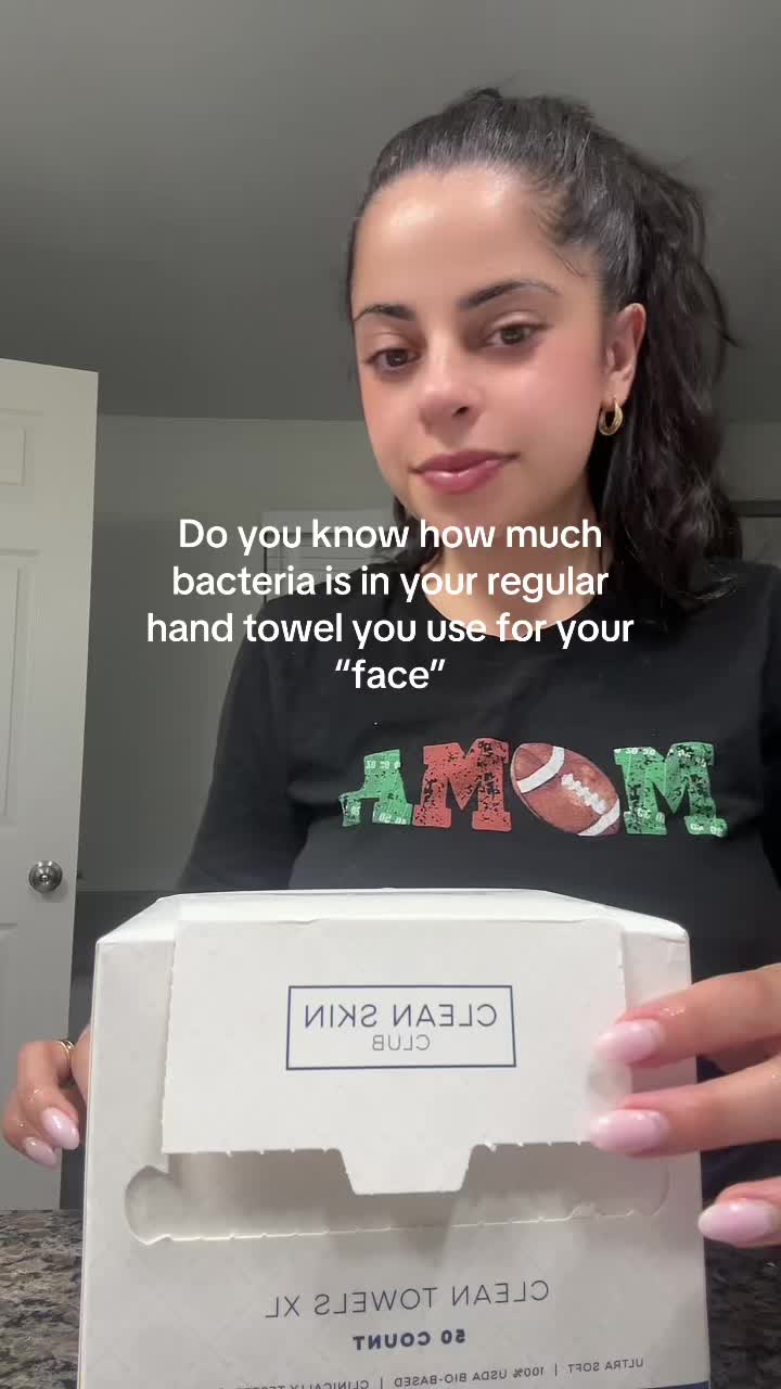 TikTok post by @alyssarasho for Clean Skin Club. Caption reads: [...] and clean after using these 🙌 @Clean Skin....