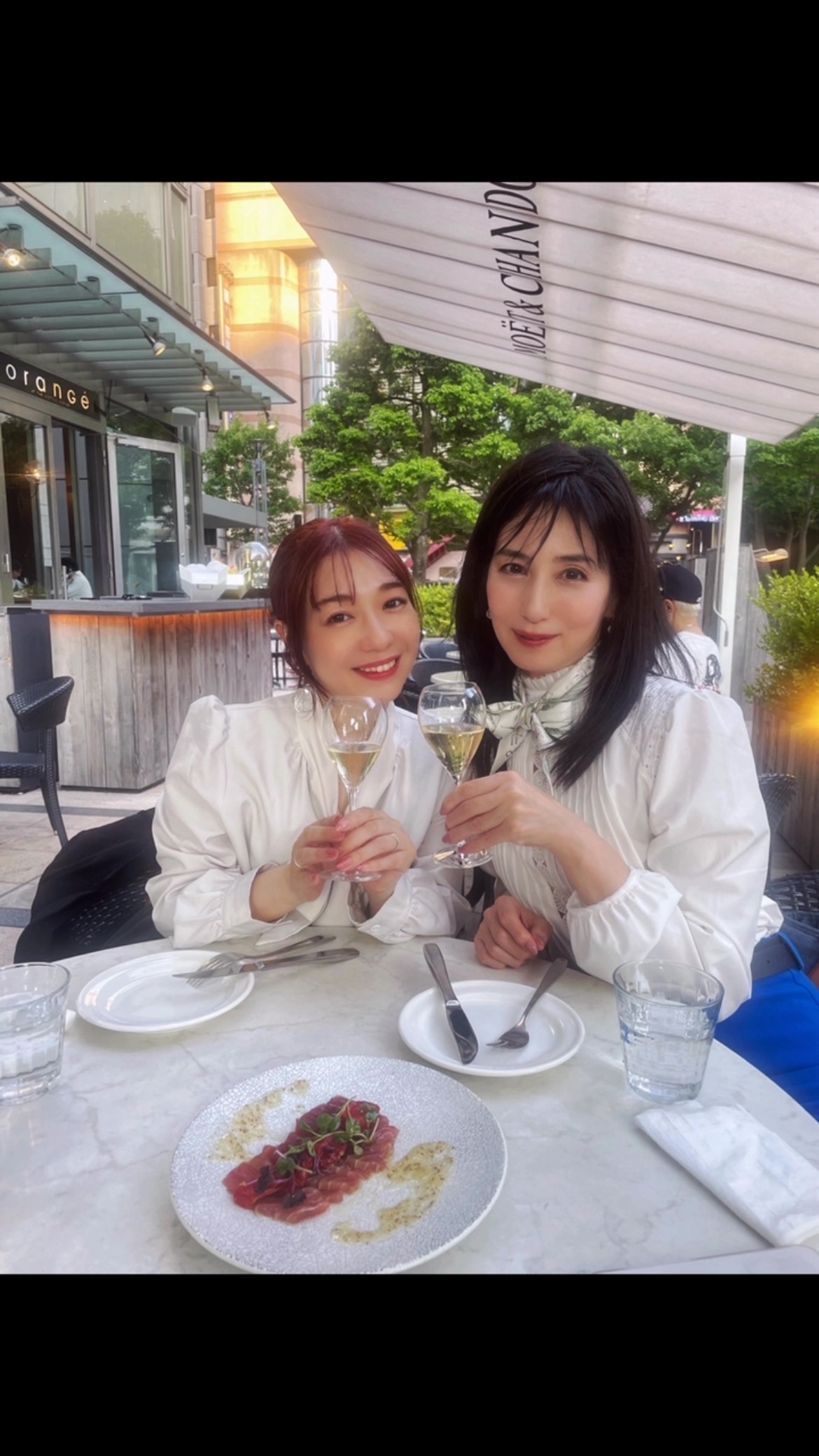 Instagram post by @misako_moritani for BIOAGEN. Caption reads: ・
六本木のスタジオでの撮影あとは.*・。🍀𓂃𓈒𓏸︎︎︎︎

スタジオ近く....