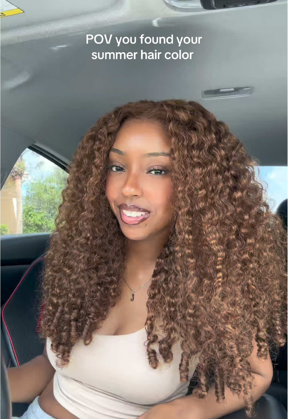 TikTok post by @shaylaaaa25 for OQHAIR. Caption reads: [...] perfect for the summer ☀️ @oqhairshop....