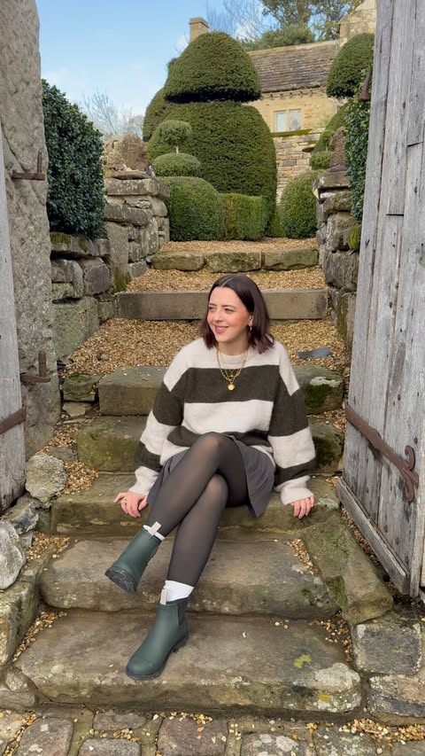 Instagram post by @mollycampbell_ for Merry People. Caption reads: [...] be a winter walk without a pair of....