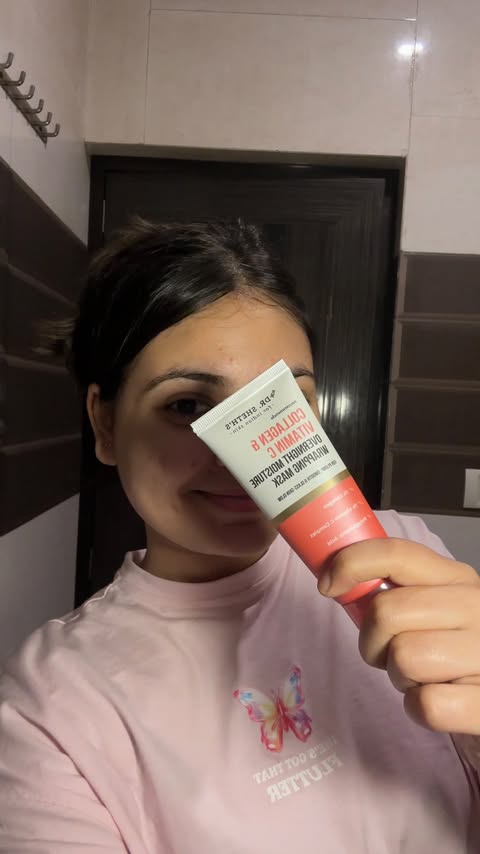 Instagram post by @tanyaa_u_ for Dr Sheths. Caption reads: [...] & Vitamin C Overnight Moisture mask 🍊....