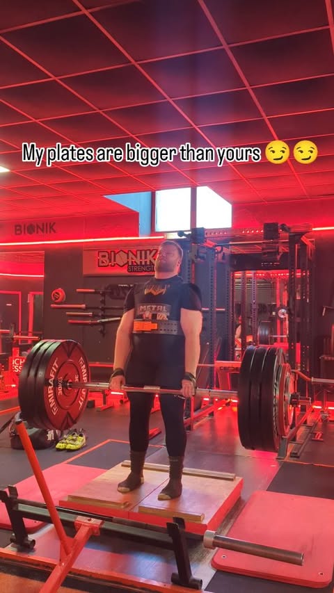 Instagram post by @paul_smith_94 for SBD Apparel. Caption reads: 306KGx5 Axle deadlift ✅

Trying to get to....