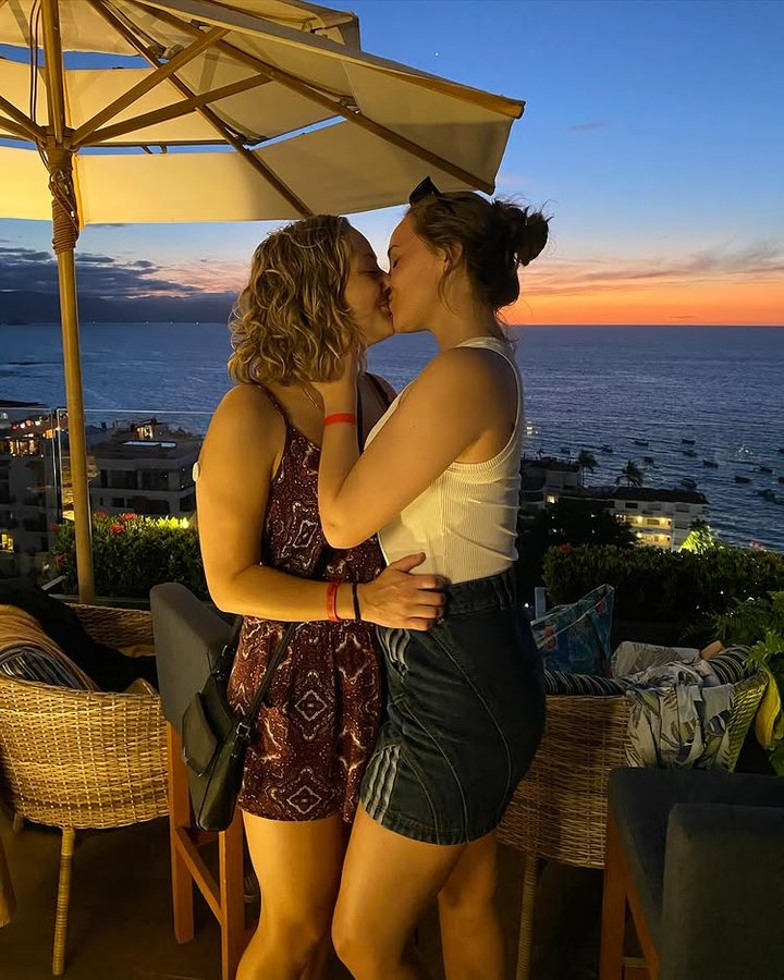 Instagram post by @dreanning_ for FreeStyle Libre. Caption reads: HOW is it November already?!🥶😰
 
From the....