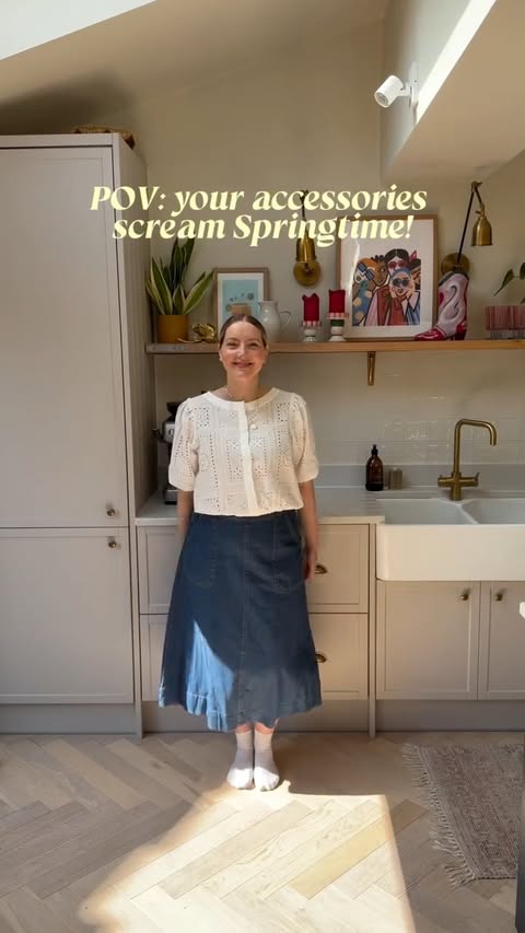 Instagram post by @leannedopaminedressing for Merry People. Caption reads: [...] autumn/winter wardrobe away? Clogs:....
