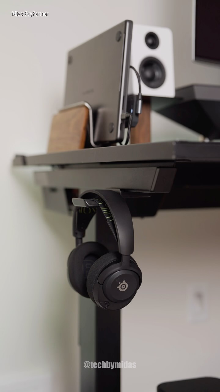 Instagram post by @techbymidas for SteelSeries. Caption reads: It only requires pressing one button to quickly....
