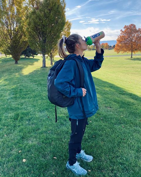 Instagram post by @benzmakenz for Ucan. Caption reads: [...] don’t spike🩸sugar. I train with @genucan....