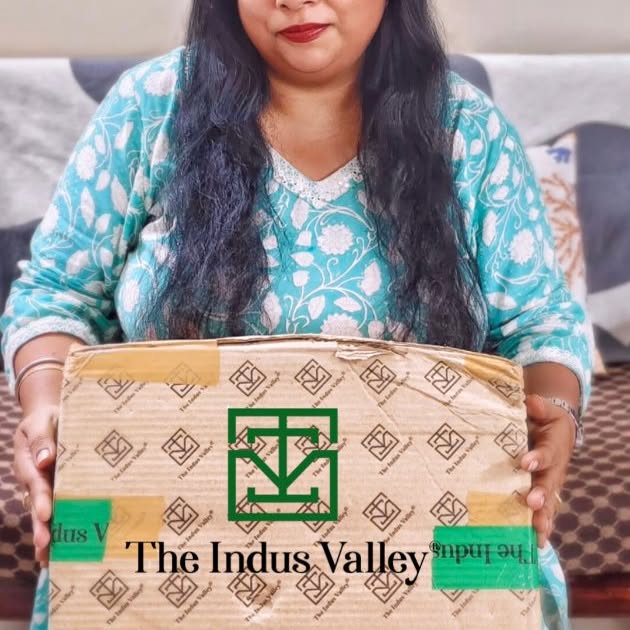 Instagram post by @punjabi_taddkaa for The Indus Valley. Caption reads: 💚 The Indus Valley: 100% Healthy Cookware

Visit....