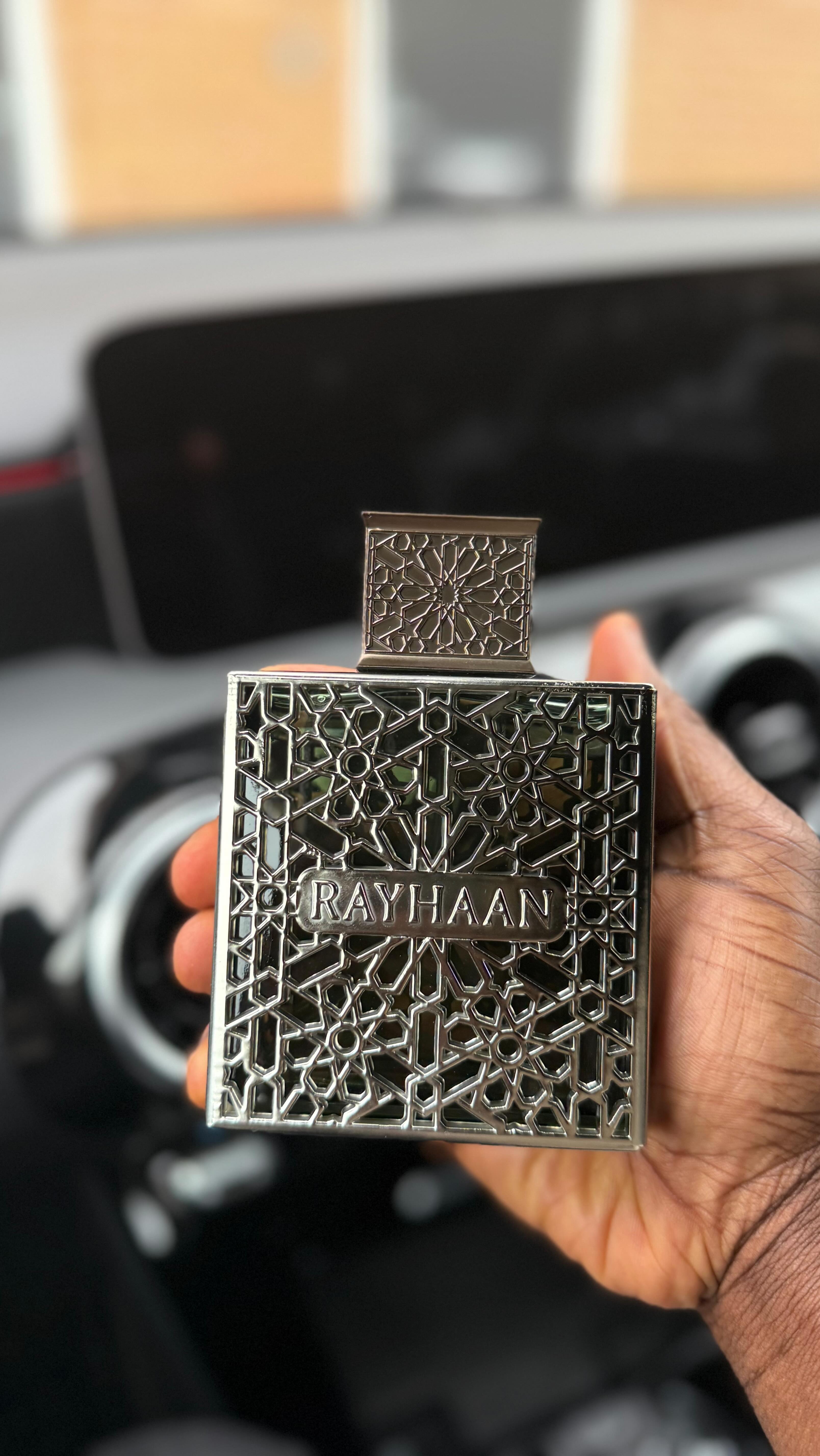 Instagram post by @its.kriyl for Rayhaan Perfumes. Caption reads: [...] #perfumeunboxing #rayhaanperfumes #rayhaa.