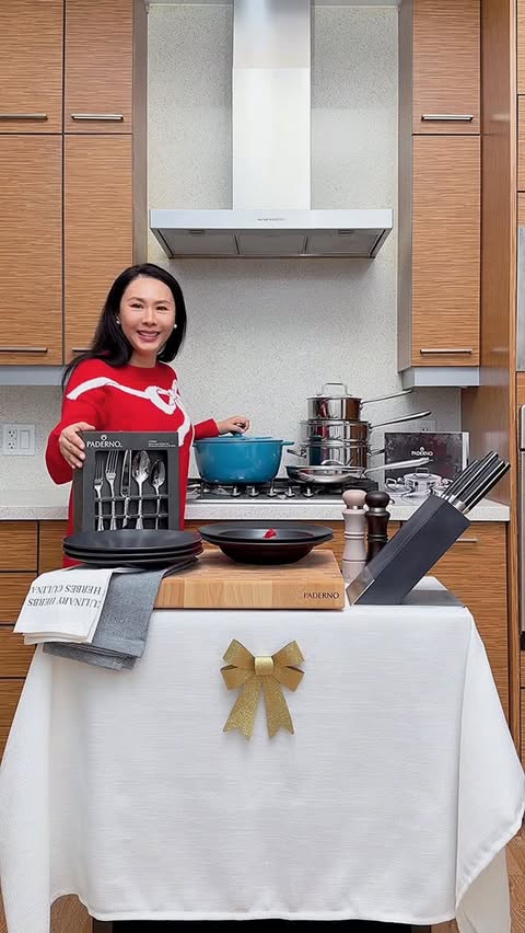 Instagram post by @jane_wu for Canadian Tire. Caption reads: #ad Holiday Chef Energy 👩🏻‍🍳🔪🎄

Cooking with....