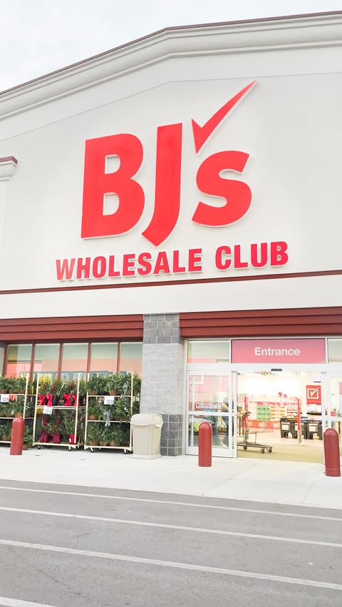 Instagram post by an influencer for BJ's Wholesale Club. Caption reads: [...] for all families! #BJsWholesaleClub....