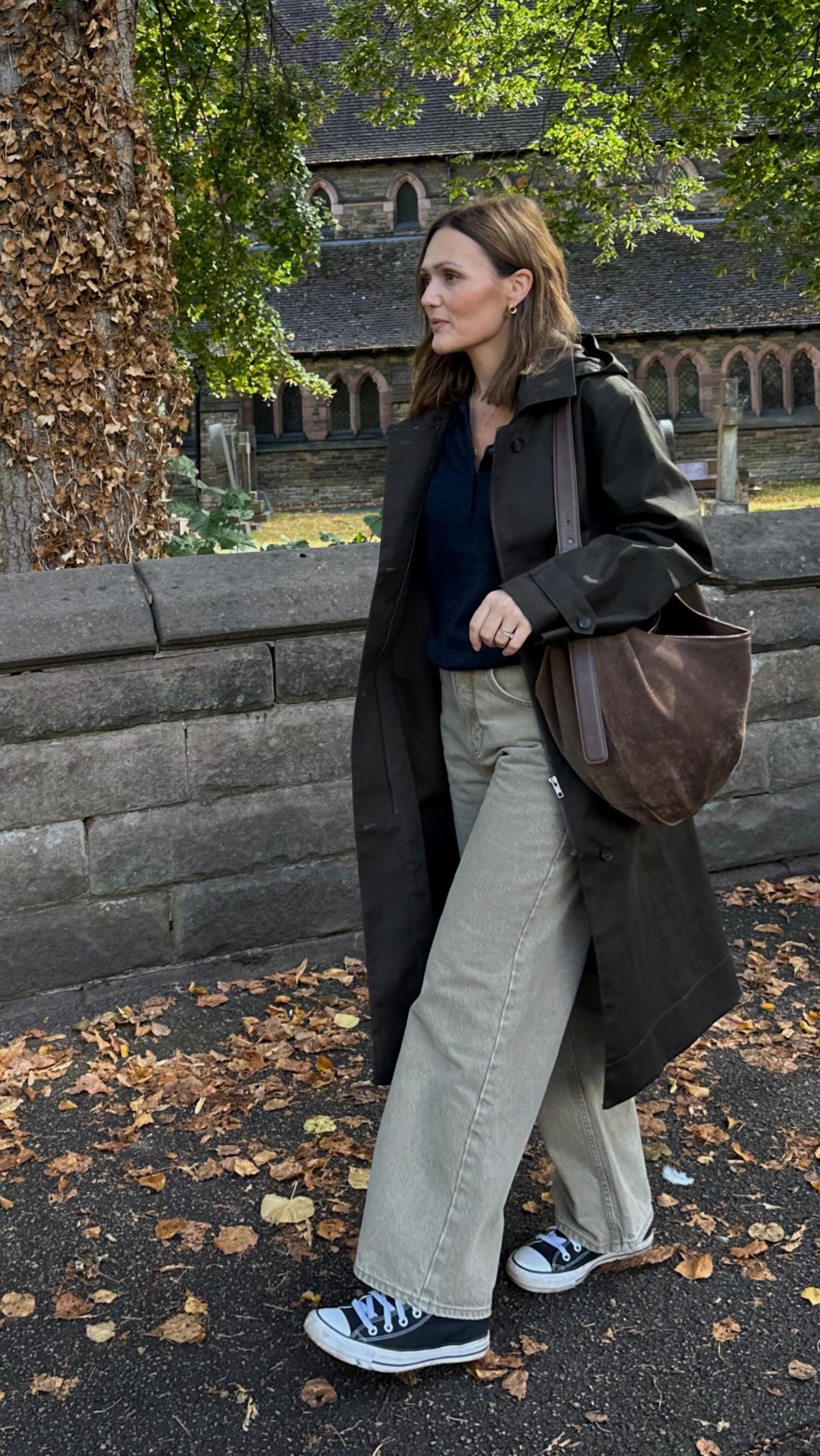 Instagram post by @leanne.white_ for Edge of Ember. Caption reads: Not going to lie, I was sweating by mid morning....