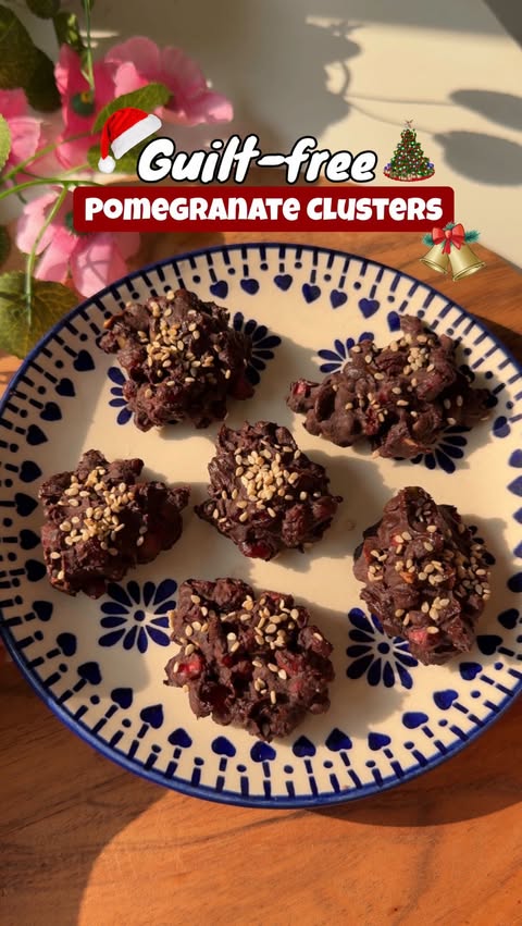 Instagram post by @fit.khurana for OZiva. Caption reads: [...] seeds
2 tbsp sunflower seeds
½ scoop....