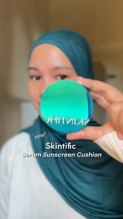 Instagram post by @sonaana_ for Skintific. Caption reads: Skintific ngeluarin cushion lagi! Makin [...].