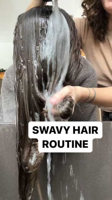 Instagram post by @galhaswavyhair for CURLSMITH. Caption reads: 🌊 ☀️ Tell me @tanza3 doesn’t look like a young....