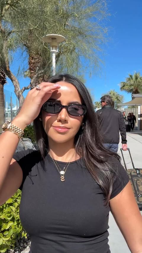 Instagram post by @ohmyletto for Hotels.com. Caption reads: Officially a part of @expedia’s Ambassador....