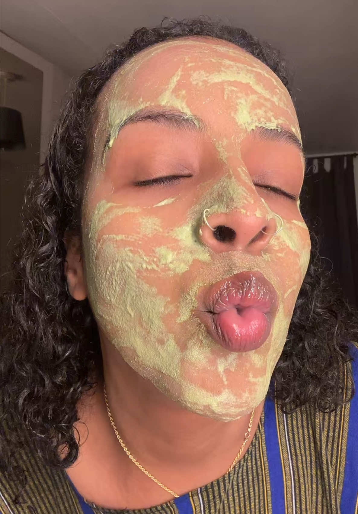 TikTok post by @unfilteredsoulla for Margaret Dabbs. Caption reads: Unboxing @Wellgard @Wonderskin 💋 @Margaret Dabbs....