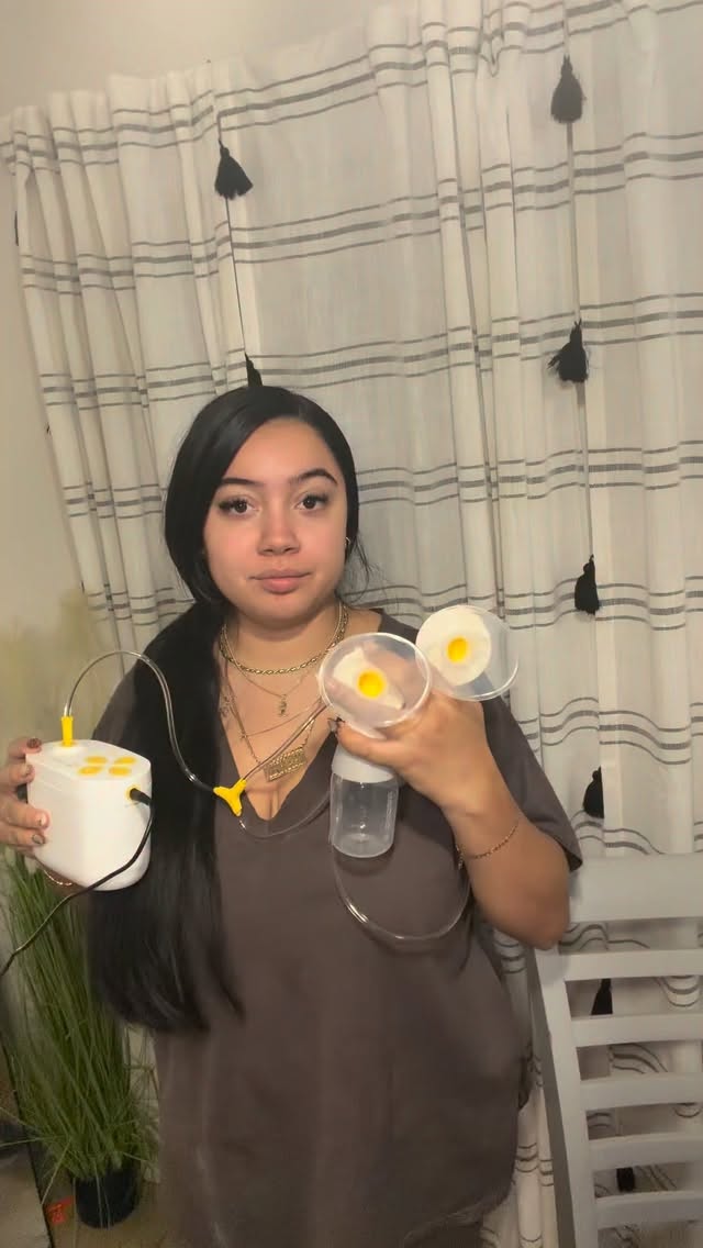 Instagram post by @officialxbeba for Medela. Caption reads: The best pump !! @medela_us #Medela #medelamoms....
