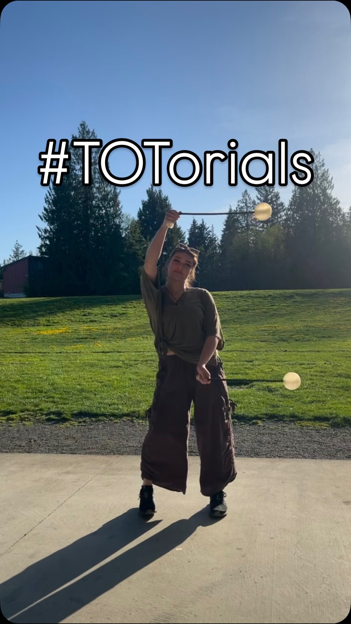 Instagram post by @nashedpoiiitato for Ultrapoi. Caption reads: [...] code “nashedpoiiitato” saves money @ultrapoi....