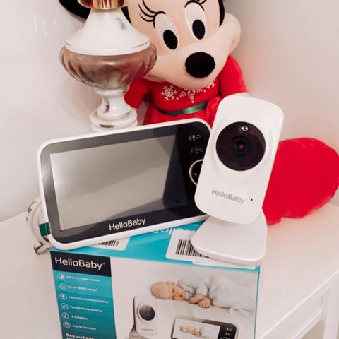 Instagram post by @gomesfamm for HelloBaby. Caption reads: Baby Monitors 📸

Received this @its_hellobaby....