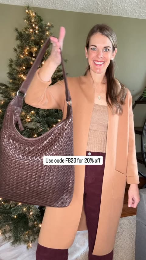 Instagram post by @carlyhundt for Latico Leathers. Caption reads: [...] is it. A timeless leather bag from....