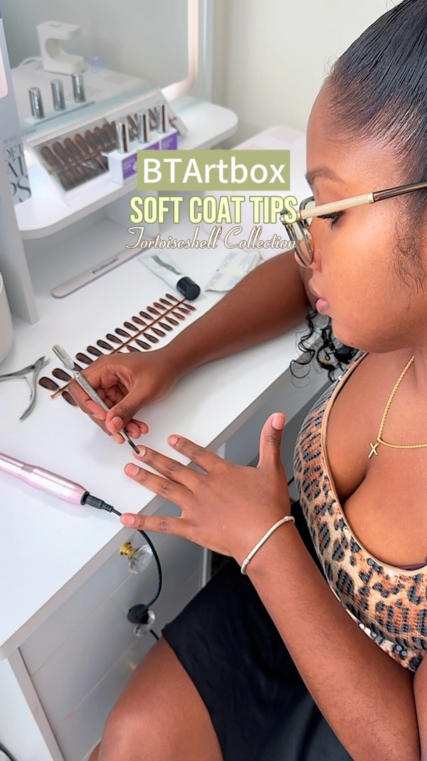 Instagram post by @n.e.e.ks for BTArtboxnails. Caption reads: Would you wear these nails ? These are BTartbox....