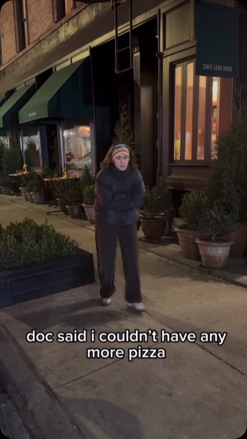 Instagram post by @mary.shalaby for Daiya Foods. Caption reads: @daiyafoods pizza makes my belly feel all 😊 like....