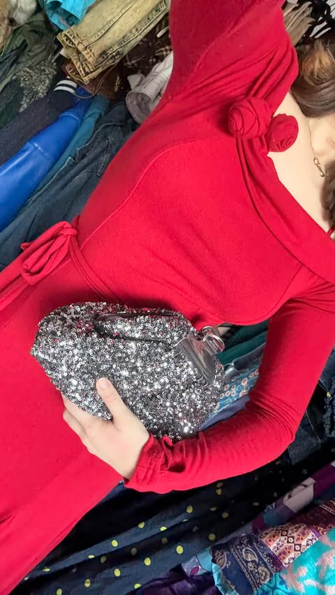 Instagram post by @tinyjewishgirl for Marc Jacobs. Caption reads: I’ve curated my rotation of @marcjacobs bags from....