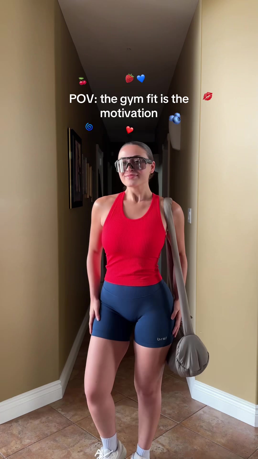 TikTok post by @annessalifestyle for BRXL. Caption reads: If i look good, im going 🙂‍↔️ @BRXL #gymootd....