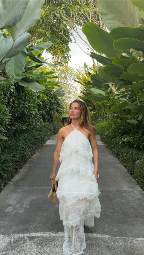 Instagram post by @lauraelizabe.th for Luxury Escapes. Caption reads: stepped out of busy Bali and into a jungle oasis....