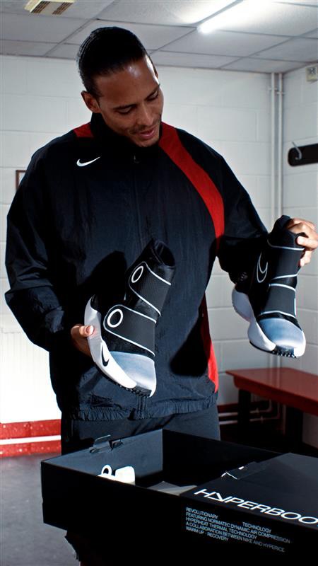 Instagram post by @virgilvandijk for Hyperice. Caption reads: Your warm up just went next level. 🔋
 
Hyperboot....